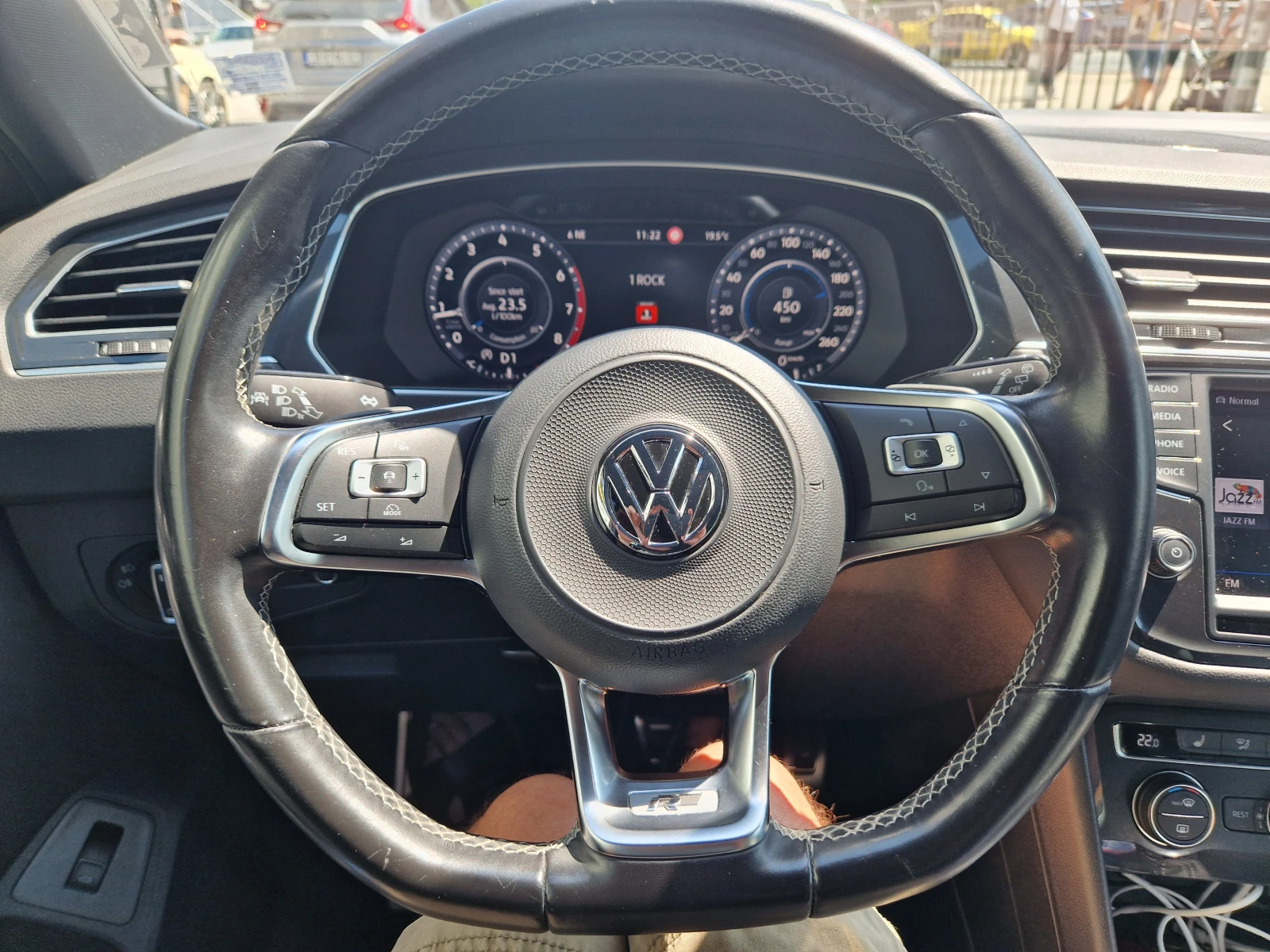 VW Tiguan R Line, 2.0 TSI, 4 Motion - изображение 10