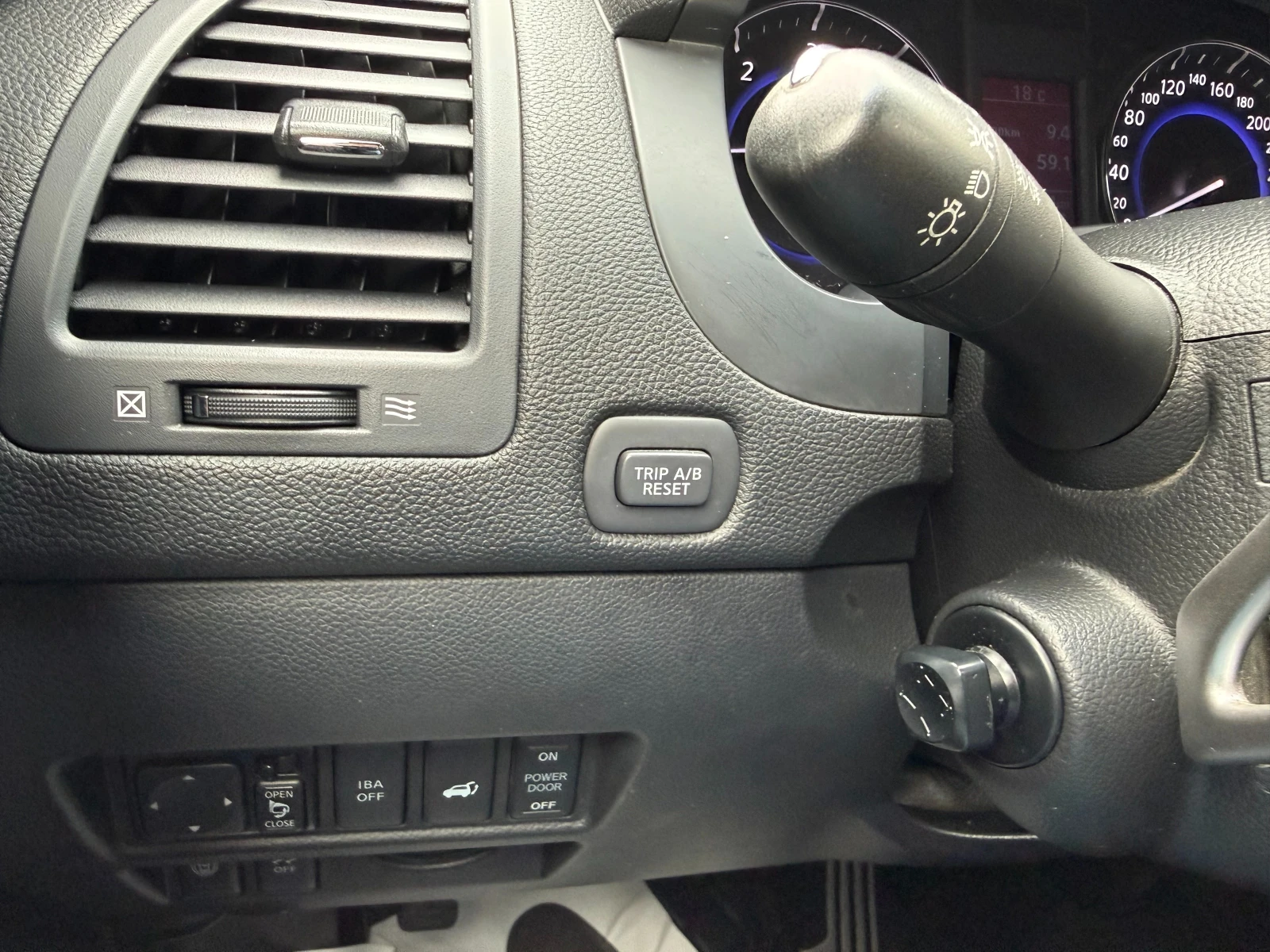 Infiniti QX70 3.0d 238 .. | Mobile.bg   14