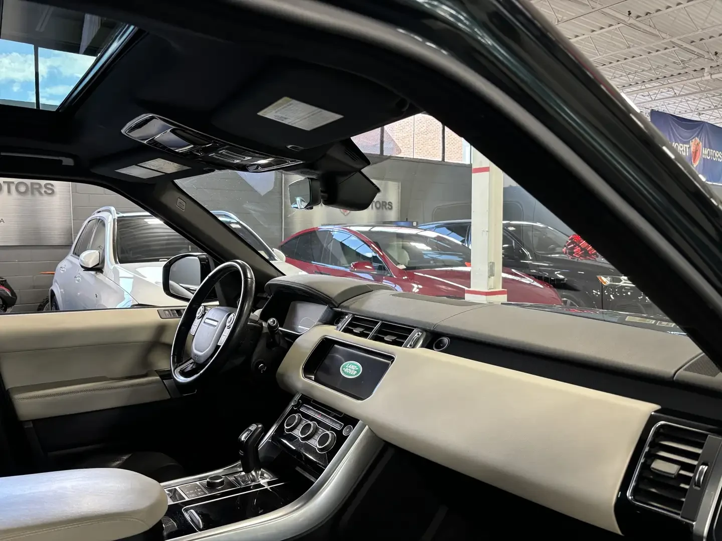 Land Rover Range Rover Sport 4WD TD6 HSE * CARFAX* * АвтоКредит* (ЦЕНА ДО БГ) - изображение 8