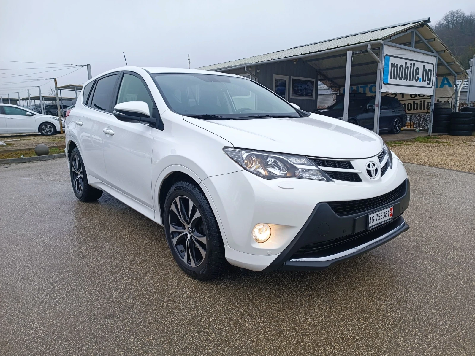Toyota Rav4 2.0i-151кс-ШВЕЙЦАРИЯ-АВТОМАТ-4Х4-KEYLESS-NAVI - изображение 2