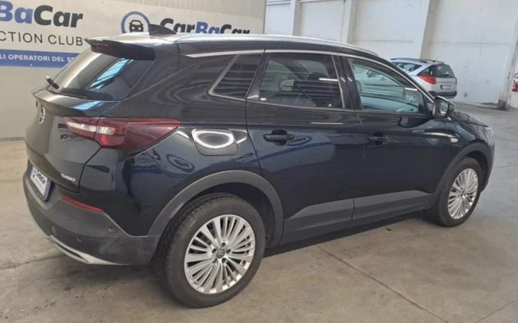 Opel Grandland X Automatic 131kc 90000km - изображение 4