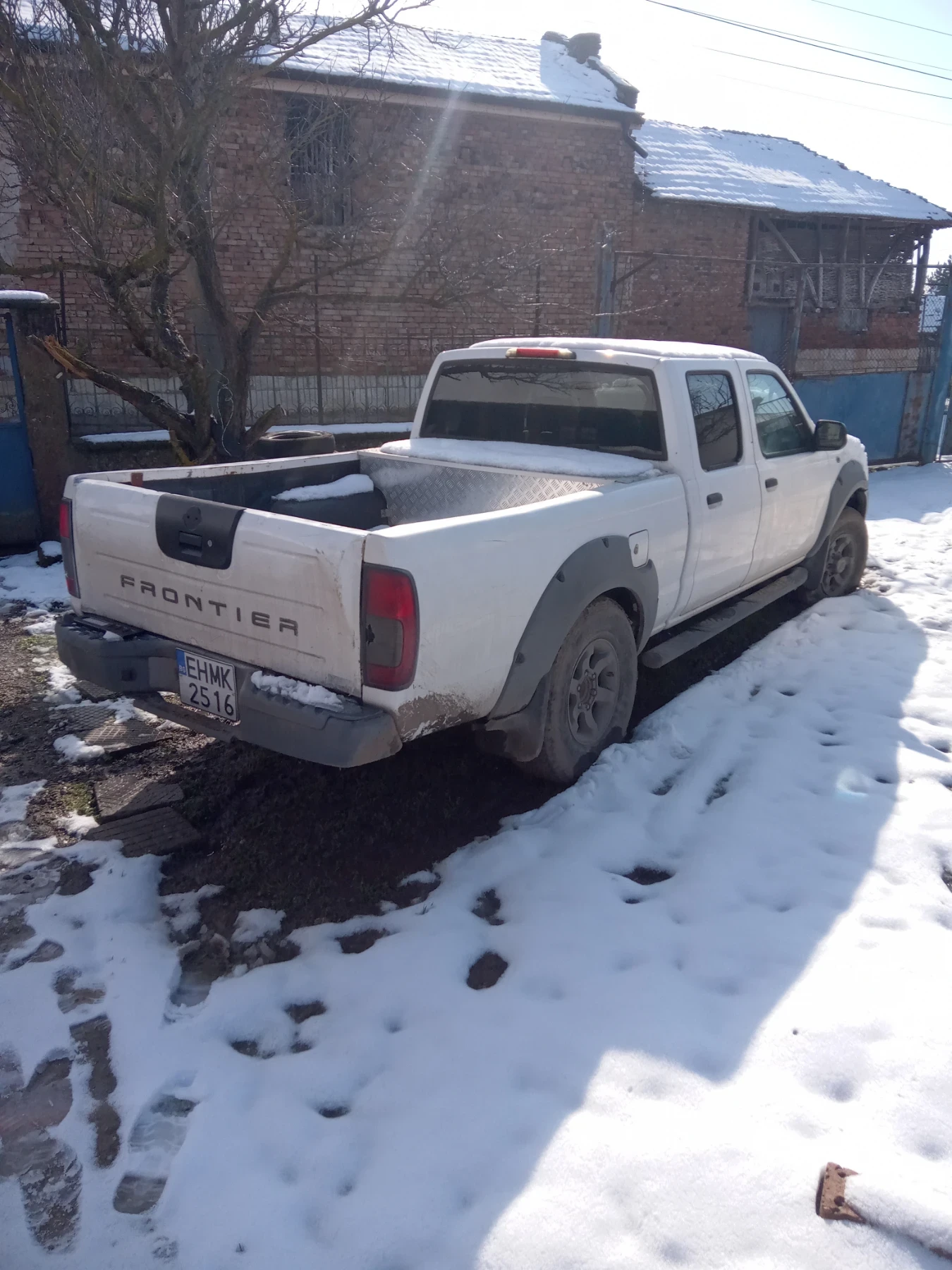 Nissan Frontier  3.3 ������ ��� | Mobile.bg � ����������� 4