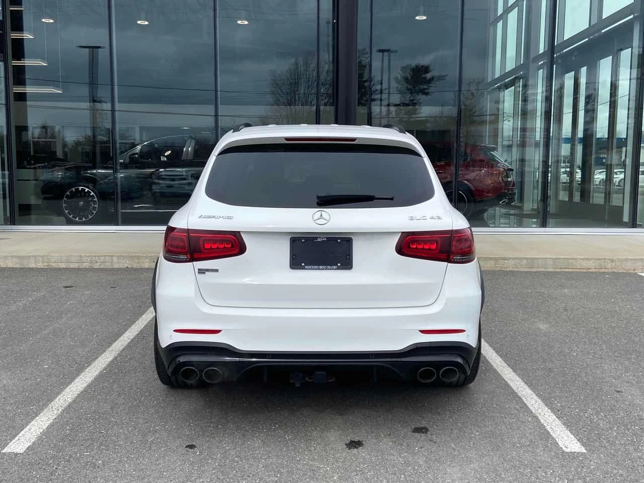 Mercedes-Benz GLC 43 AMG CARFAX/360 CAM/ПАНОРАМА/ПОДГРЕВИ/HUD, снимка 5 - Автомобили и джипове - 53831417