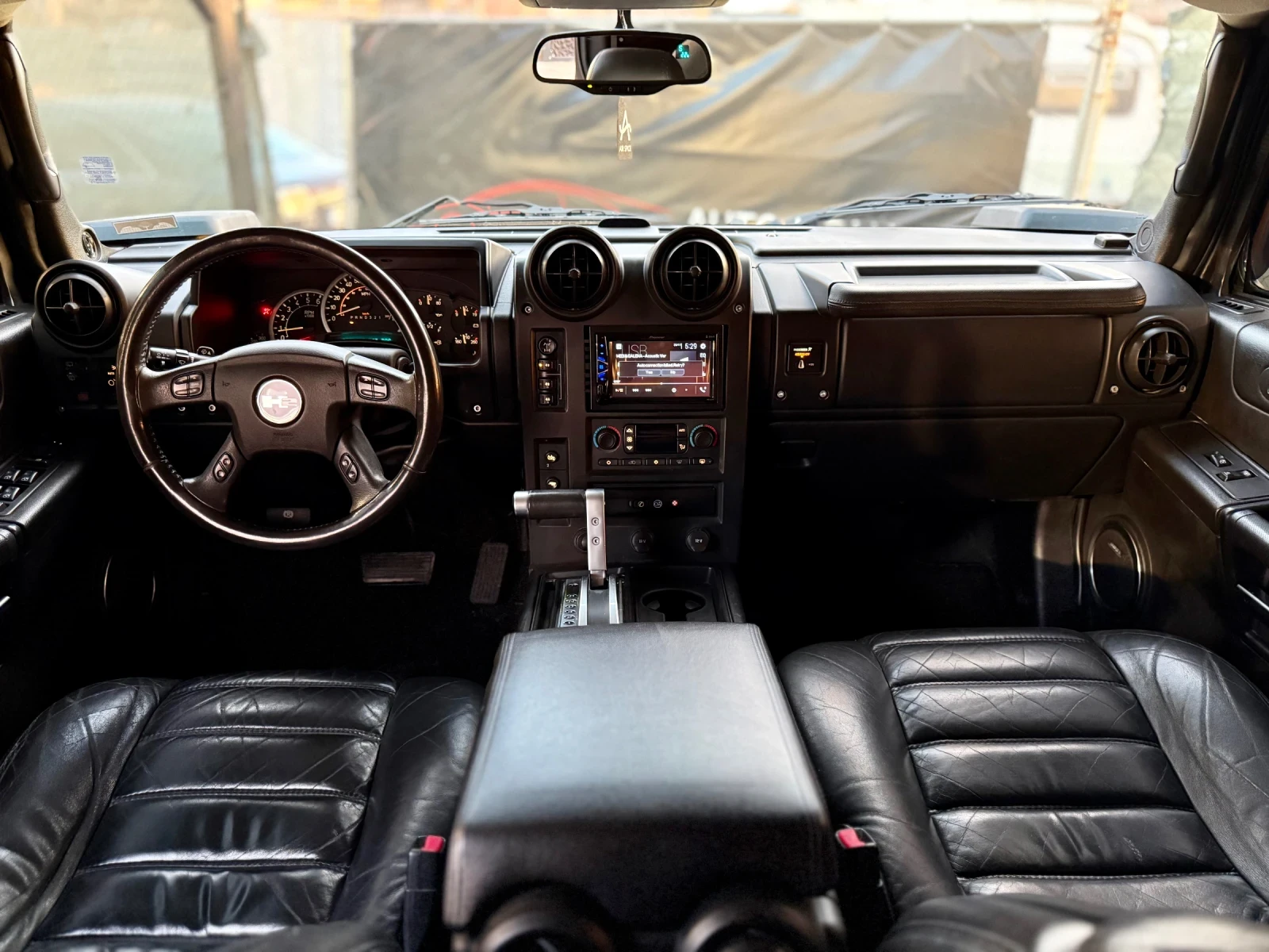 Hummer H2 6.0* Газ/Бензин/Bose/Подгрев/MultiMedia* Телевизор, снимка 10 - Автомобили и джипове - 54131674