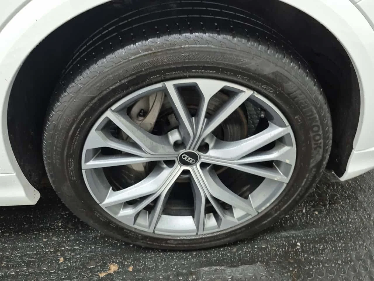 Audi Q8 * Progressiv * БЕЗ ЗАБЕЛЕЖКИ* ПАНОРАМА* 360 КАМЕРА, снимка 12 - Автомобили и джипове - 54224513