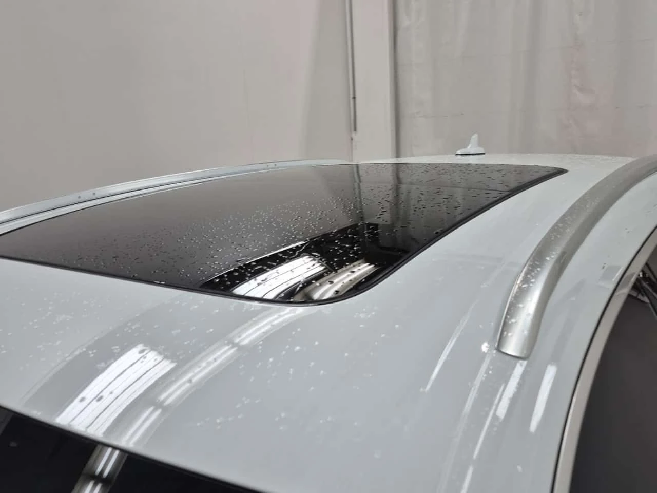 Audi Q8 * Progressiv * БЕЗ ЗАБЕЛЕЖКИ* ПАНОРАМА* 360 КАМЕРА, снимка 5 - Автомобили и джипове - 54224513