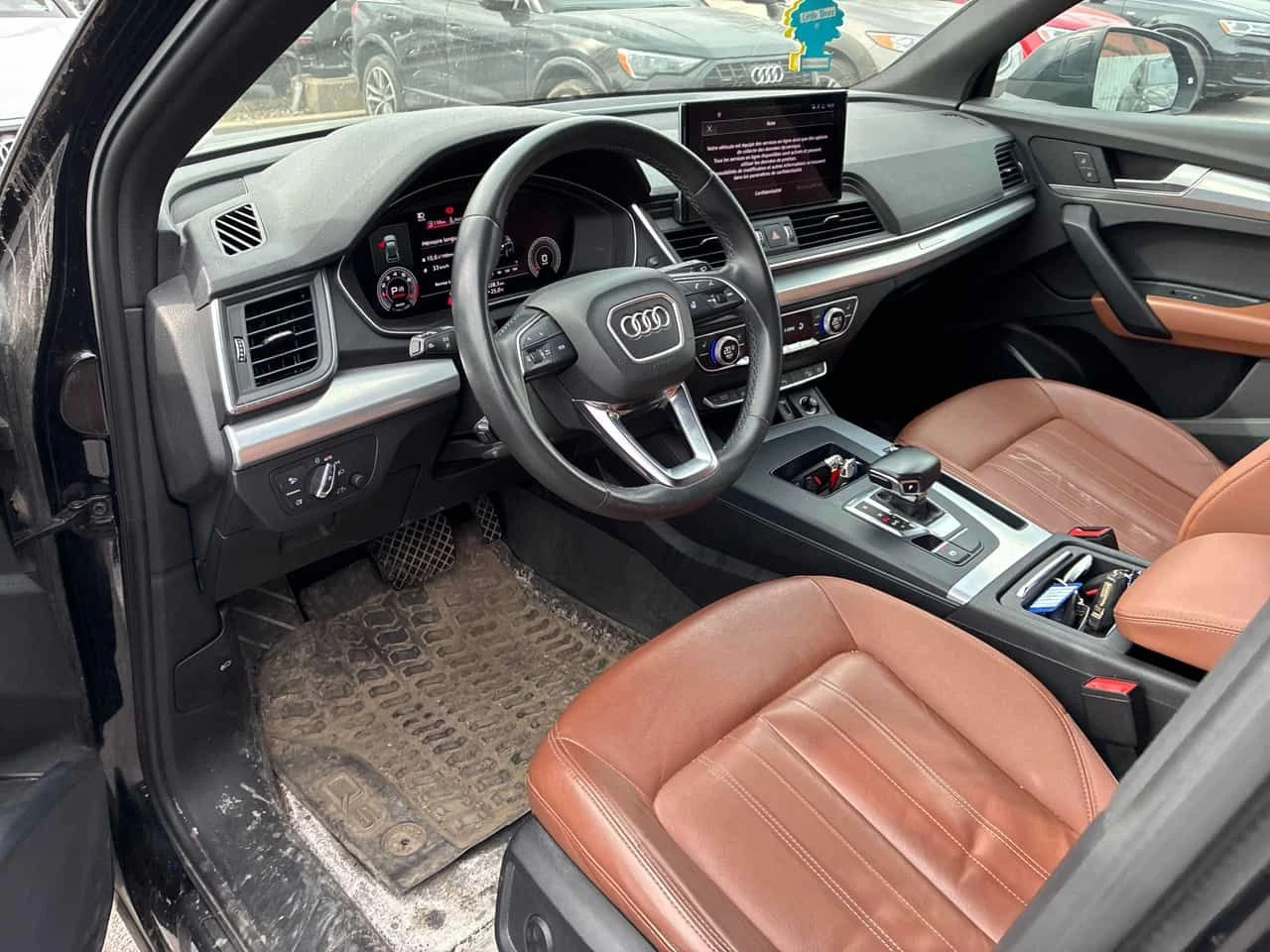 Audi Q5 Progressiv/DISTRONIC/CAMERA/ПОДГРЕВИ , снимка 5 - Автомобили и джипове - 54366112