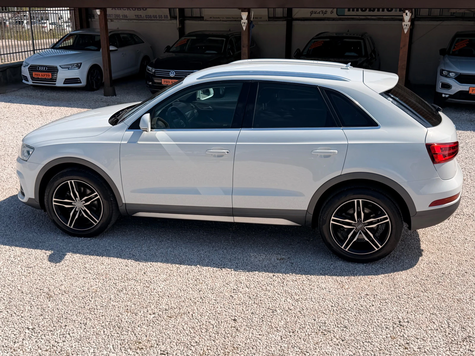 Audi Q3 2.0TDI* S-LINE* NAVI* TOP* LIZING, снимка 12 - Автомобили и джипове - 54740077