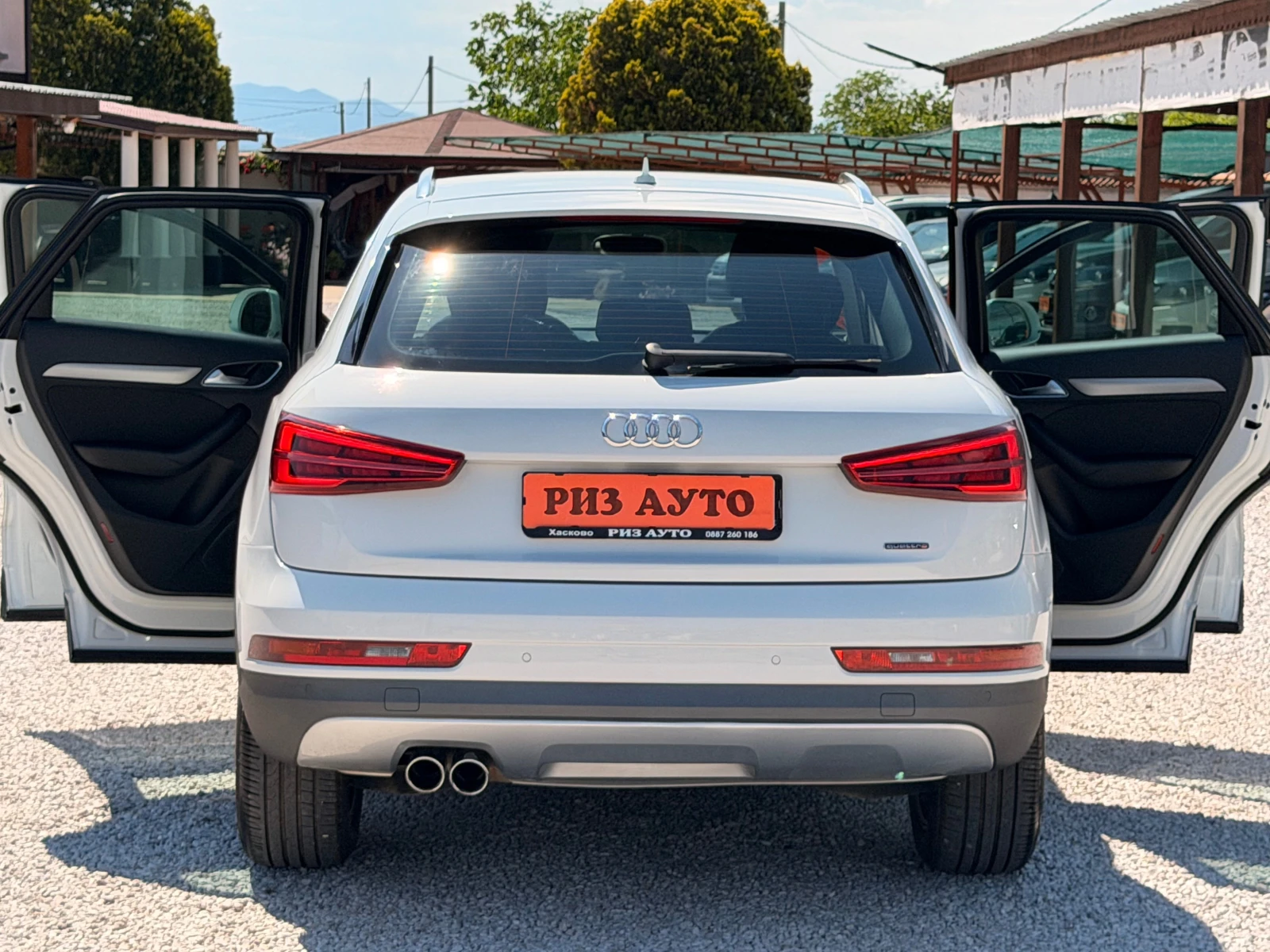 Audi Q3 2.0TDI* S-LINE* NAVI* TOP* LIZING, снимка 8 - Автомобили и джипове - 54740077