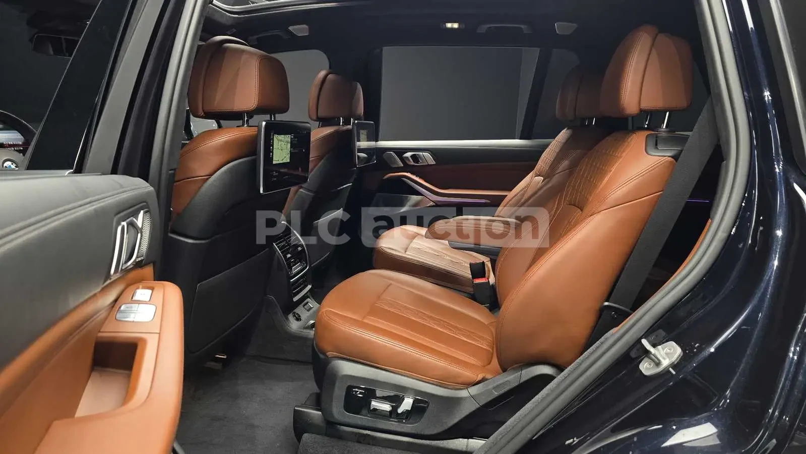 BMW X7 ЛАЗЕРИ * ОБДУХВАНЕ * ДИСТРОНИК * H/K * , снимка 12 - Автомобили и джипове - 54997680