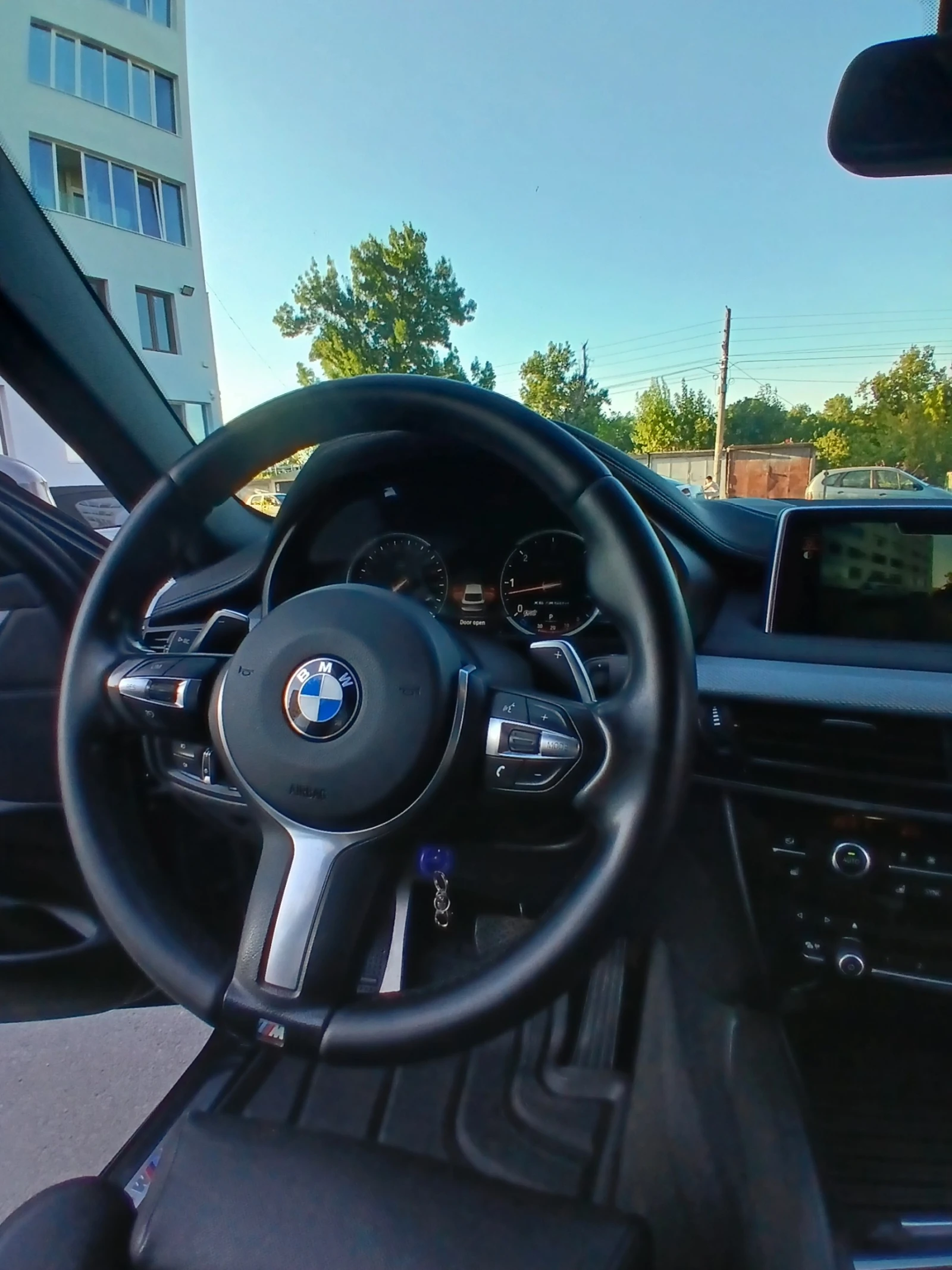 BMW X6 M50D-Performance, снимка 15 - Автомобили и джипове - 55711885