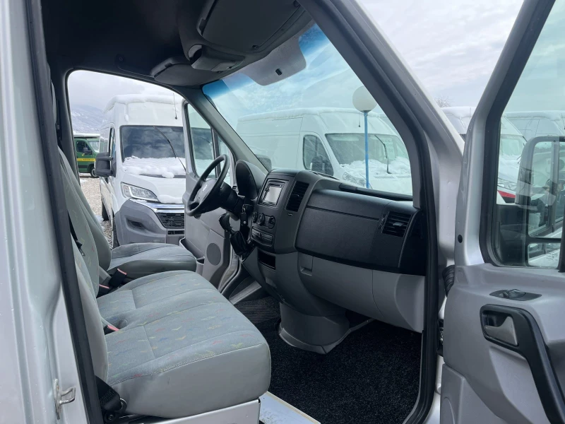 VW Crafter KLIMA, снимка 12 - Бусове и автобуси - 48678231