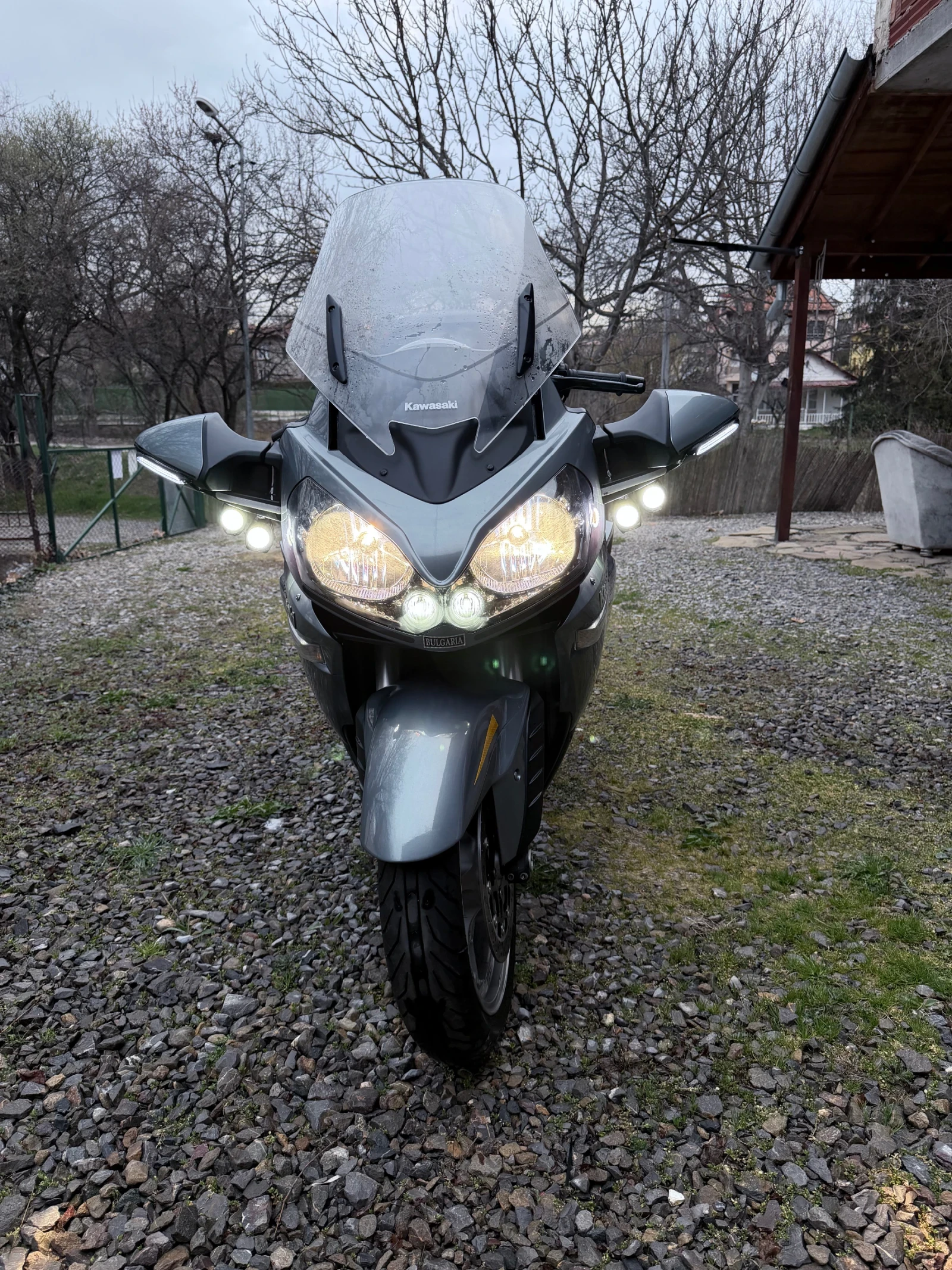 Kawasaki Gtr