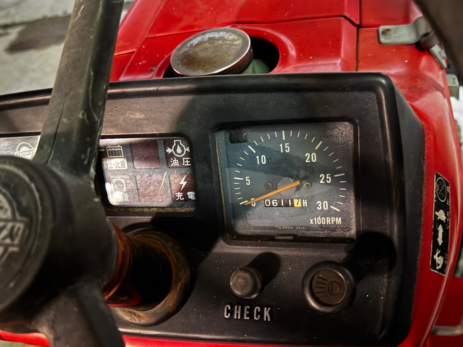 Трактор Yanmar 1610, снимка 6 - Селскостопанска техника - 55042093