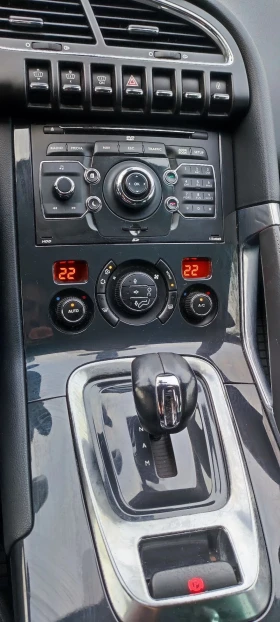 Peugeot 3008 Hybrid4, снимка 3