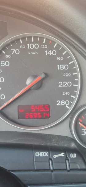 Audi A4 3.0i, снимка 6