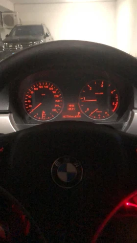 BMW 320, снимка 7
