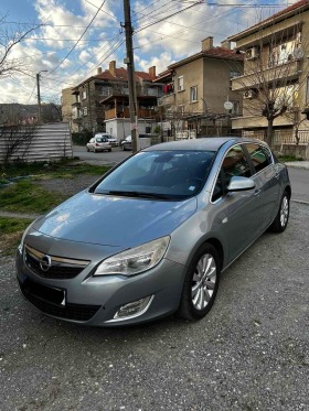 Opel Astra, снимка 1 - Автомобили и джипове - 45485503