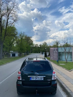 Обява за продажба на Toyota Corolla verso 2.2D ~7 000 лв. - изображение 4