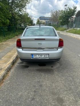     Opel Vectra 2.2D