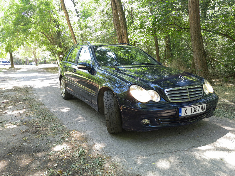 Mercedes-Benz C 200 2.2 cdi facelift, снимка 1 - Автомобили и джипове - 46416475