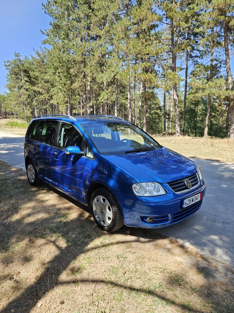 VW Touran, снимка 2 - Автомобили и джипове - 47088236