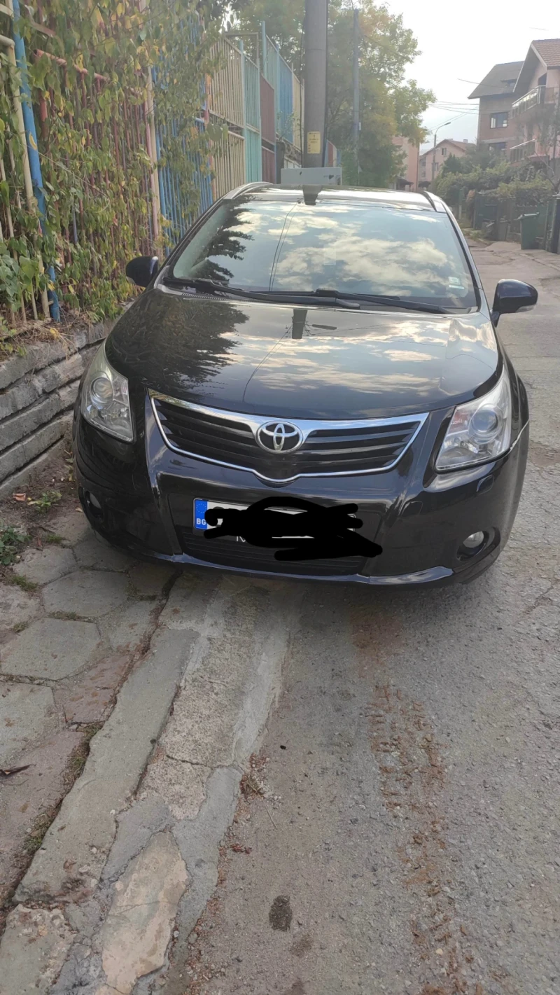 Toyota Avensis Комби, снимка 6 - Автомобили и джипове - 47499482