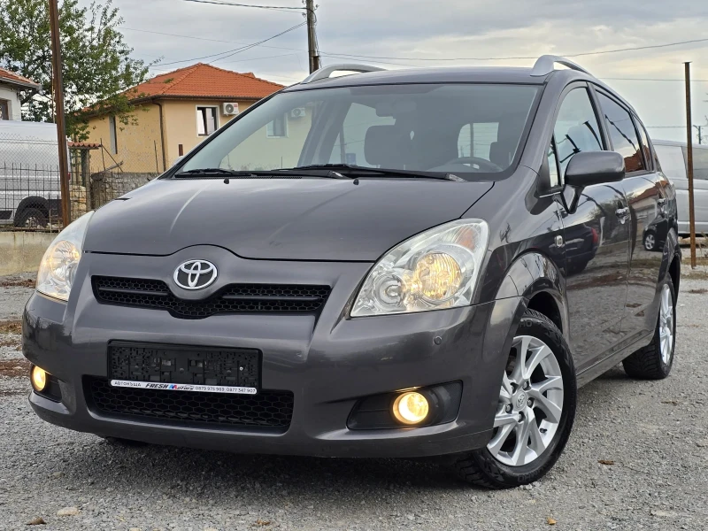 Toyota Corolla verso ФЕЙС 2.2 D4D 136 К.С. КЛИМАТРОНИК ПАРКТРОНИК , снимка 1 - Автомобили и джипове - 47525990