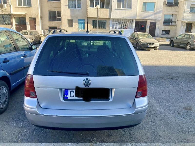 VW Golf 1.9tdi, снимка 4 - Автомобили и джипове - 48158482