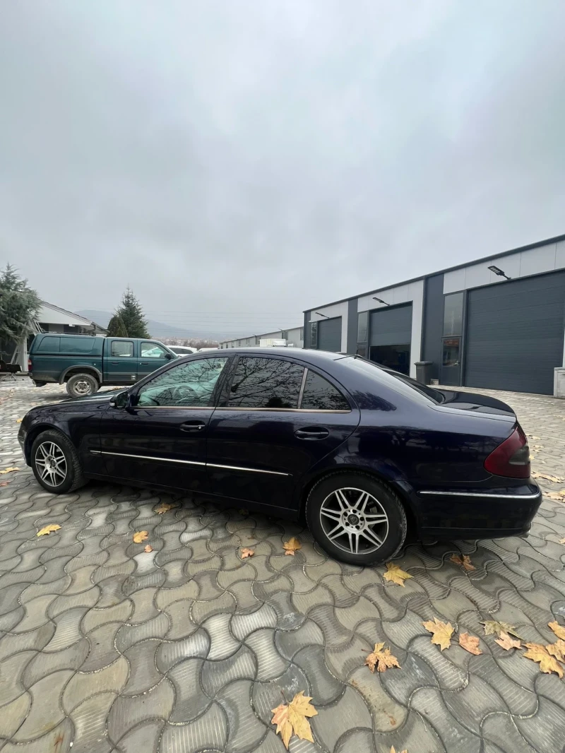 Mercedes-Benz E 280, снимка 7 - Автомобили и джипове - 48249862