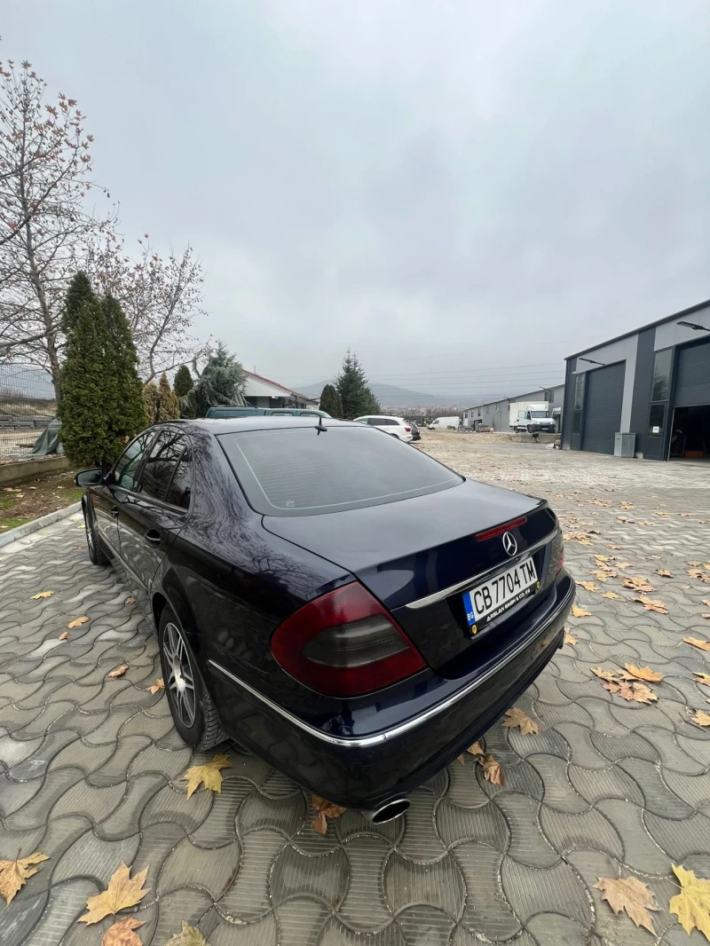 Mercedes-Benz E 280, снимка 5 - Автомобили и джипове - 48249862