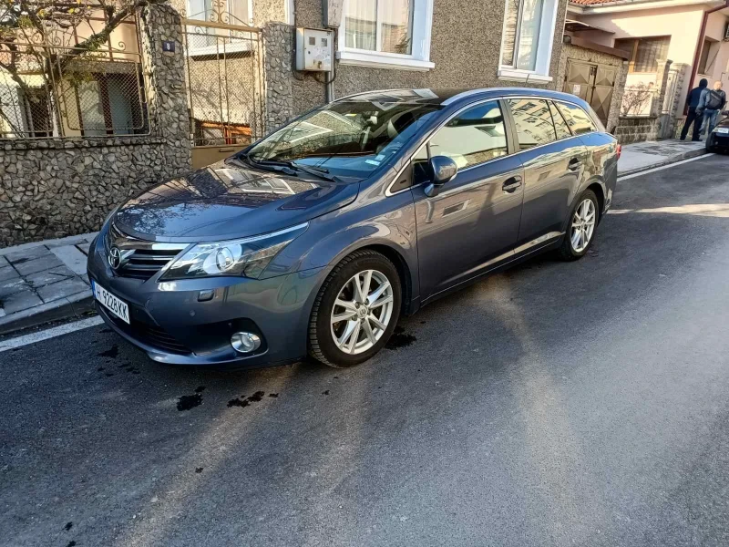 Toyota Avensis 2, 2 d4d, снимка 2 - Автомобили и джипове - 48365622