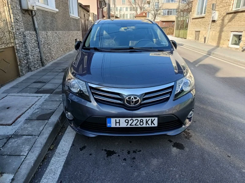 Toyota Avensis 2, 2 d4d, снимка 1 - Автомобили и джипове - 48365622