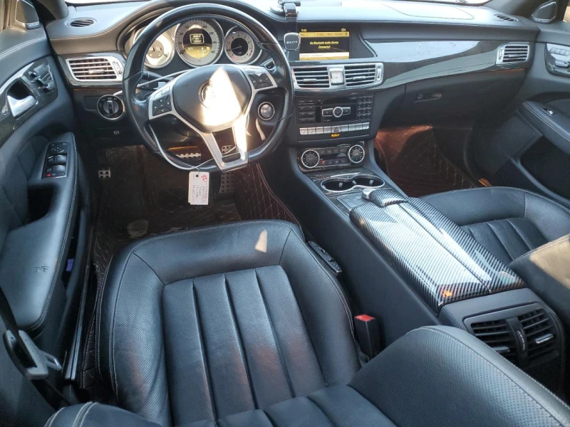 Mercedes-Benz CLS 55 AMG 4MATIC / 4.6 BiTurbo V8 / КОЖА / ПОДГРЕВ / , снимка 8 - Автомобили и джипове - 52670370
