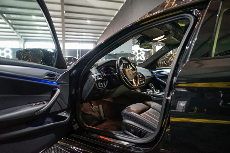 BMW 540 I XDRIVE FULL M PACK НАПЪЛНО ОБСЛУЖЕН ЛИЗИНГ 100% , снимка 11 - Автомобили и джипове - 52733948