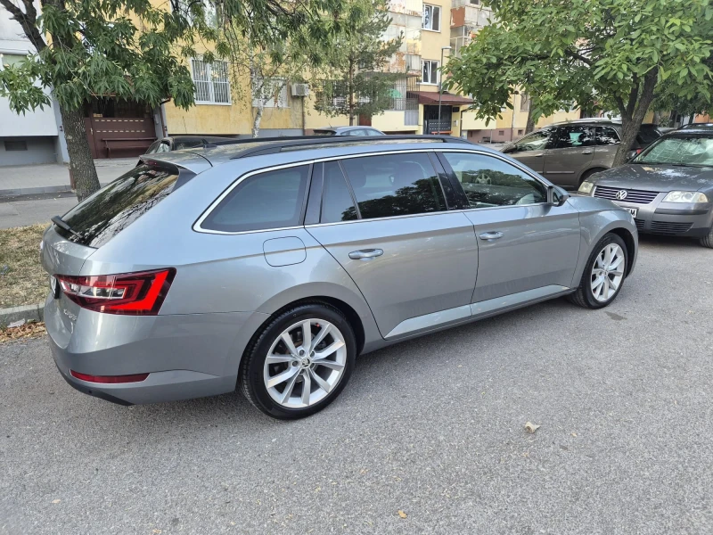 Skoda Superb 2.0, снимка 3 - Автомобили и джипове - 53206805