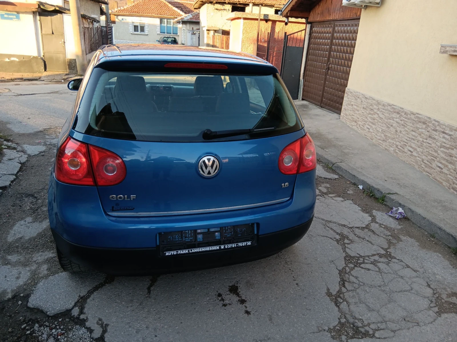 VW Golf 1.6 бензин 102кс става за Газ - изображение 4