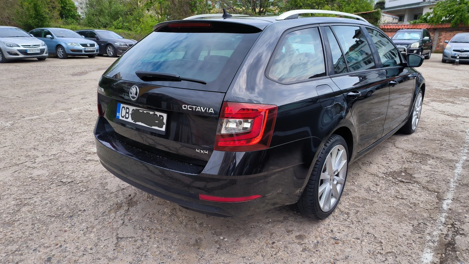 Skoda Octavia 2.0 TDI 4X4  - изображение 3
