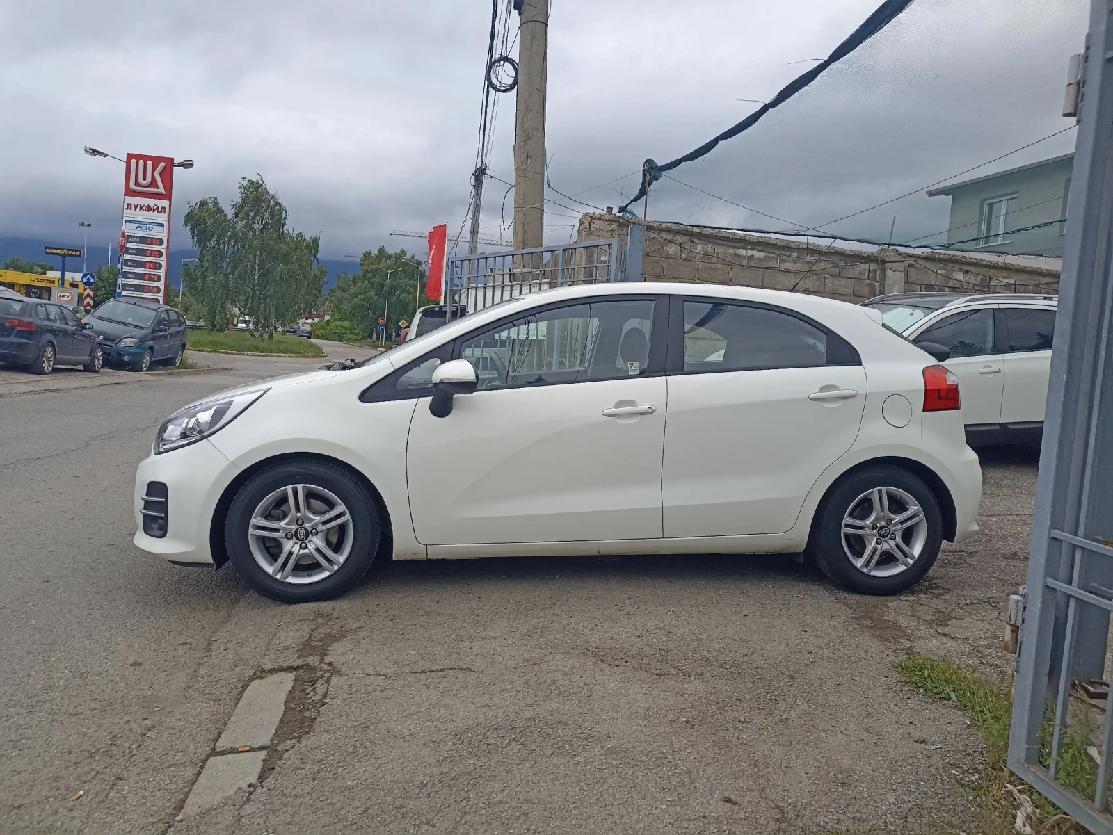 Kia Rio 1.4i Automatic  - изображение 3