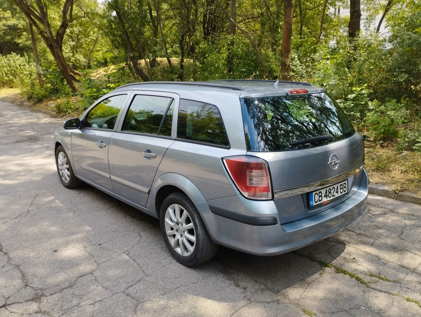 Opel Astra 1, 7 CDTI  - изображение 3