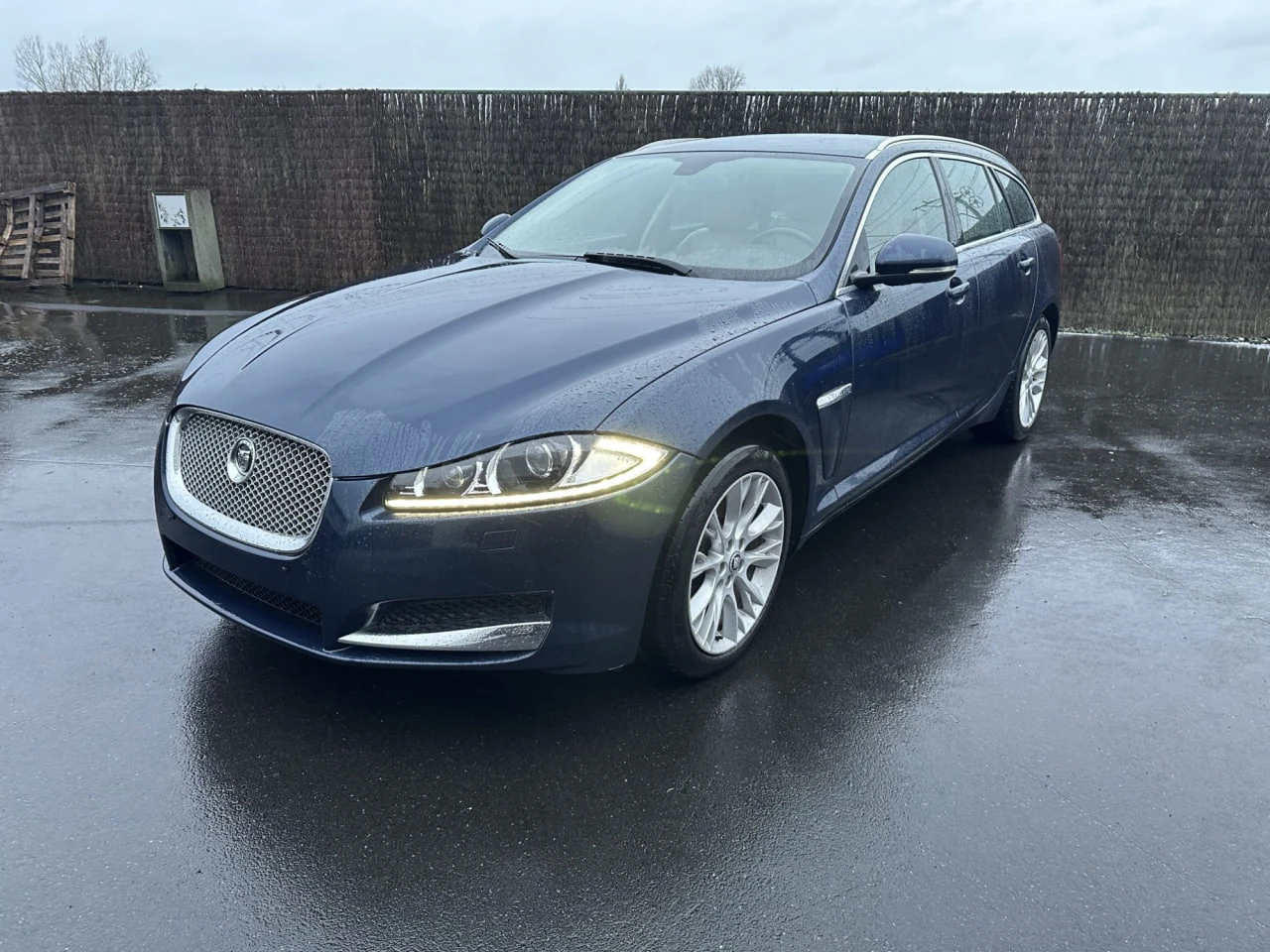 Jaguar Xf Sportbrake - изображение 6