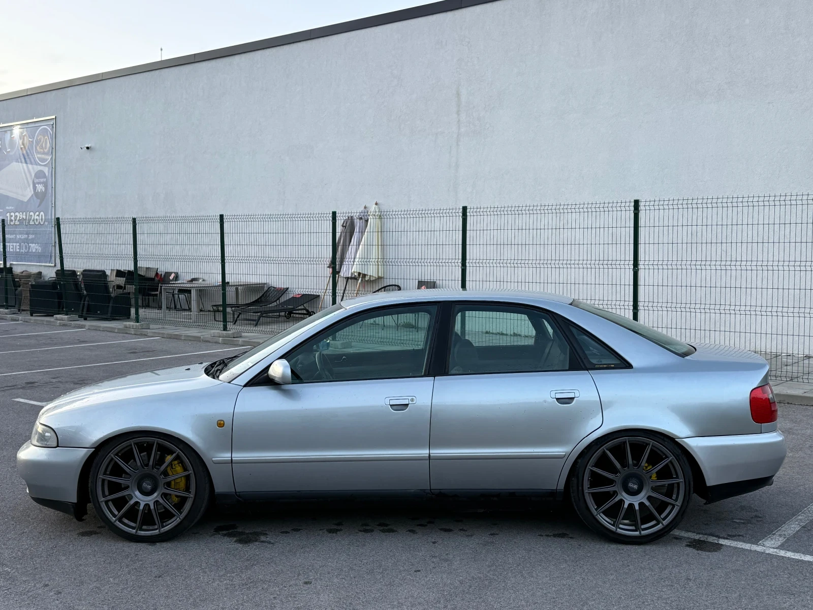 Audi A4  - изображение 2