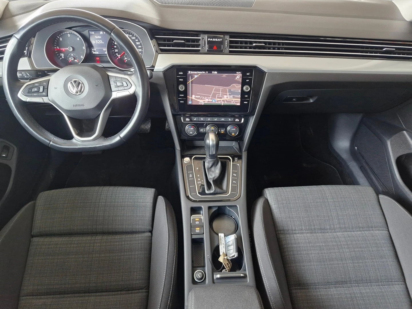 VW Passat Business 2.0 TDI SCR DSG - изображение 4