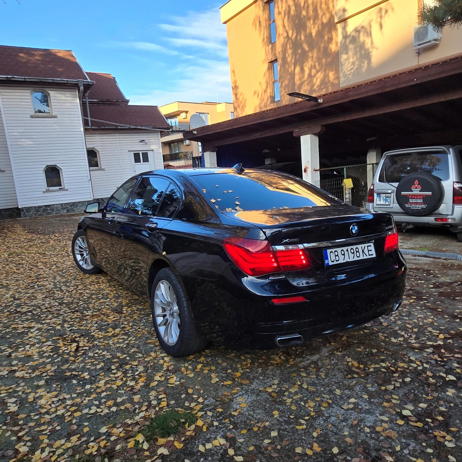 BMW 740 Li-X-drive  НОВ-ВНОС РЕАЛНИ КИЛОМЕТРИ - изображение 4