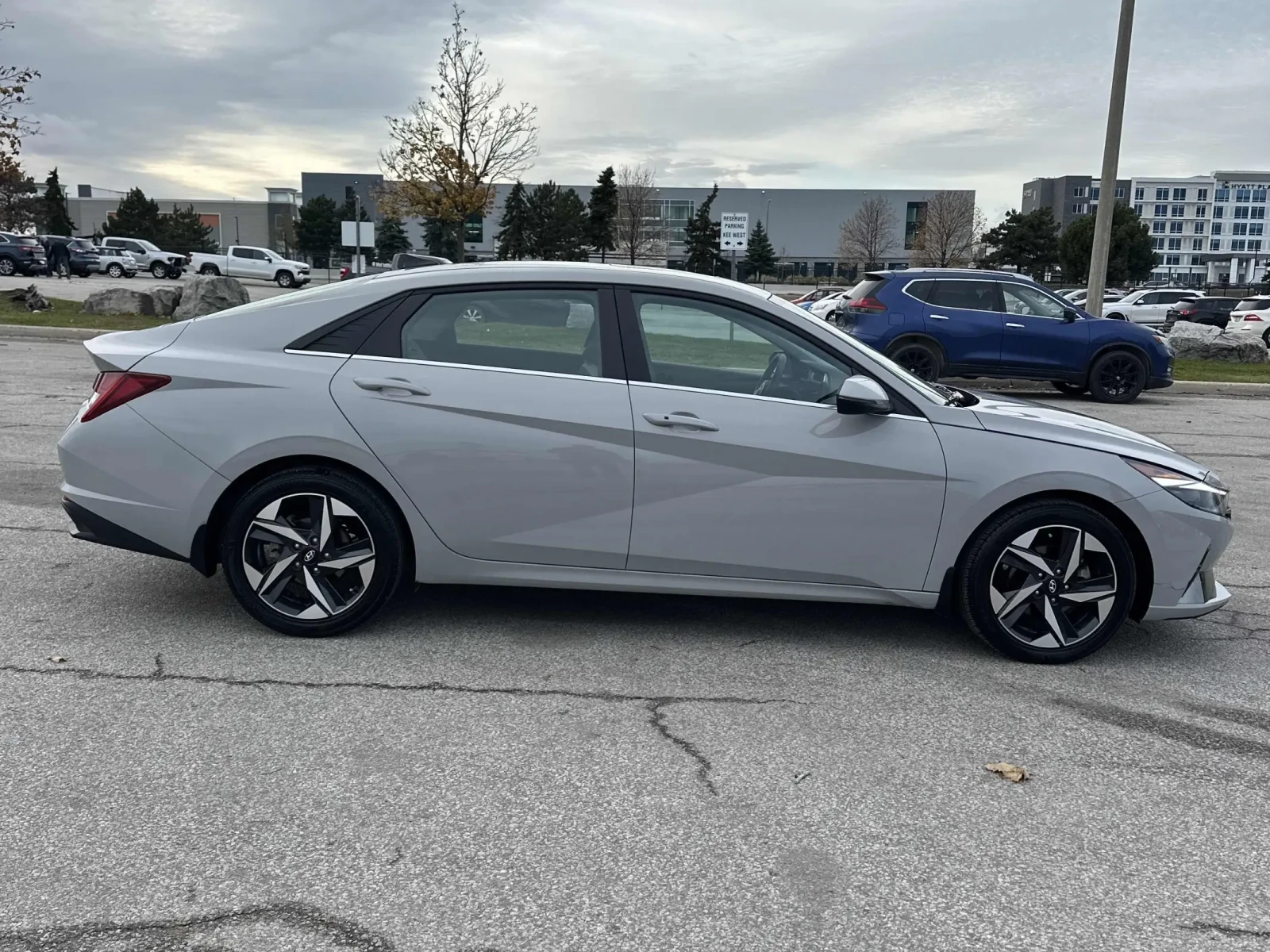 Hyundai Elantra * CARFAX * БЕЗ ПЪРВОНАЧАЛНА ВНОСКА - изображение 4