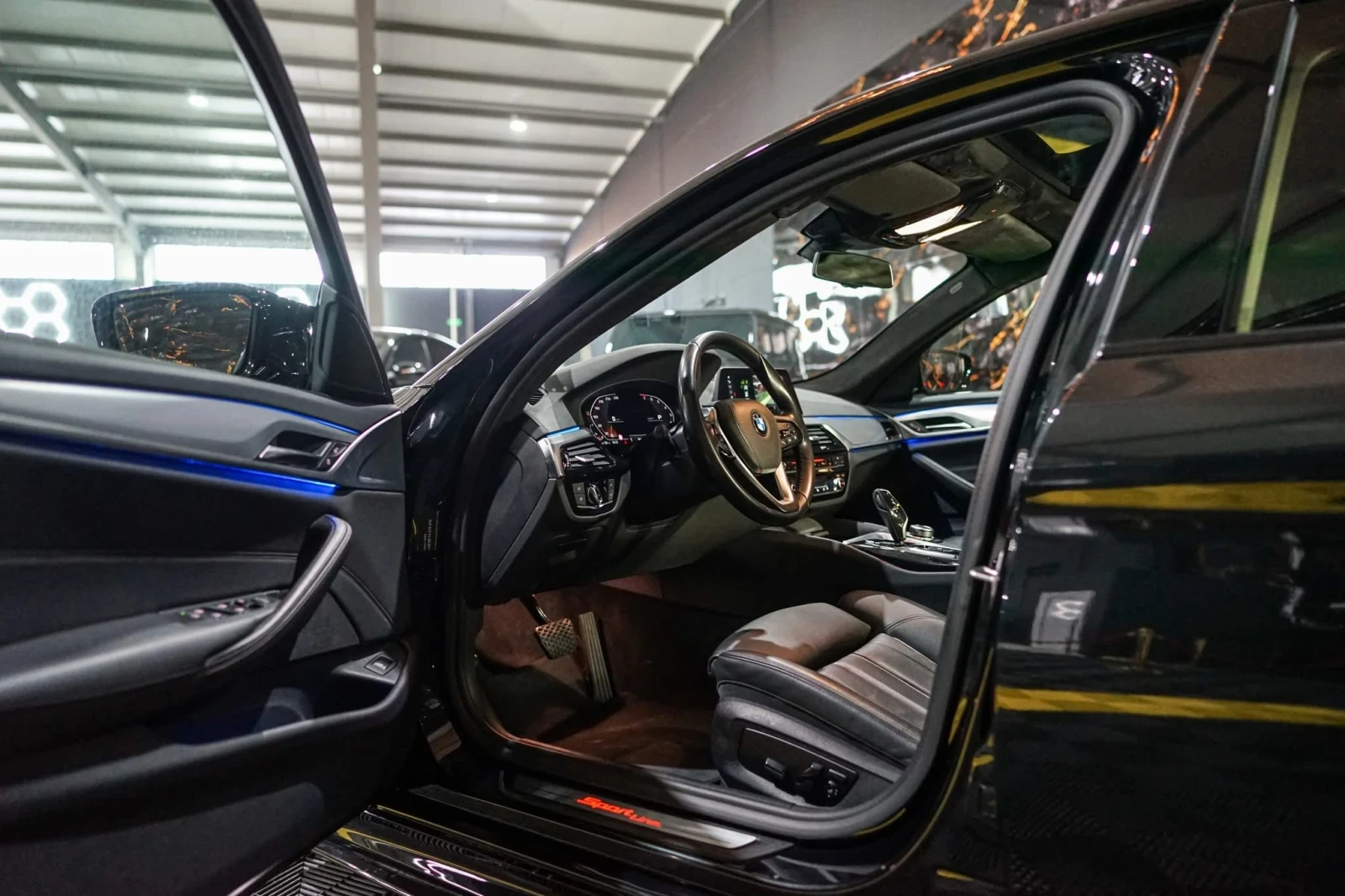 BMW 540 I XDRIVE FULL M PACK ������� �������� ������ 100%  | Mobile.bg � ����������� 11