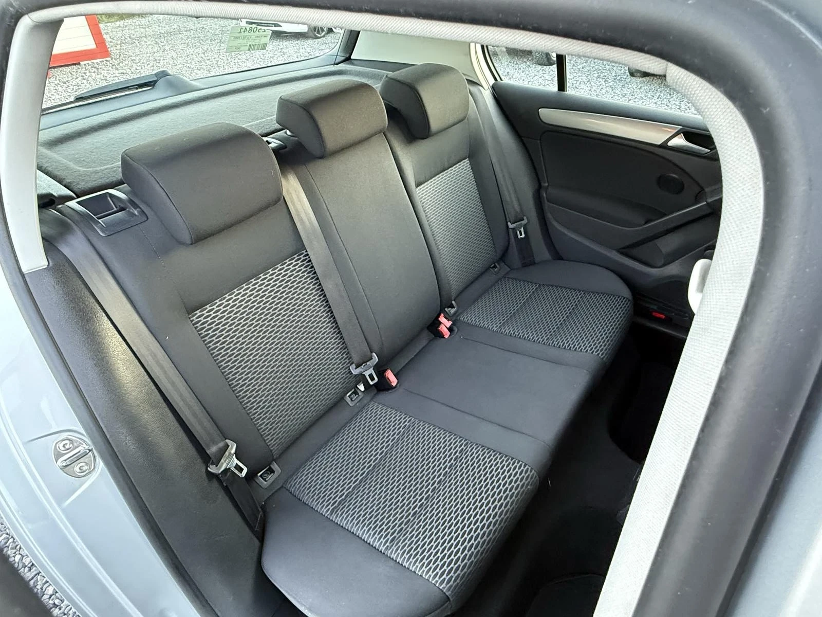 VW Golf 2.0 TDI (110��) 2009�. 197000 ��. JVC/Bluetooth  | Mobile.bg � ����������� 14