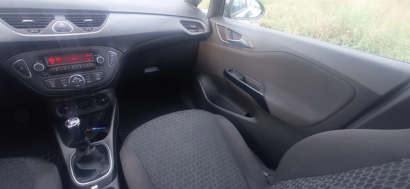 Opel Corsa Е.1.4/90кс Без Турбо* , снимка 15 - Автомобили и джипове - 53739381