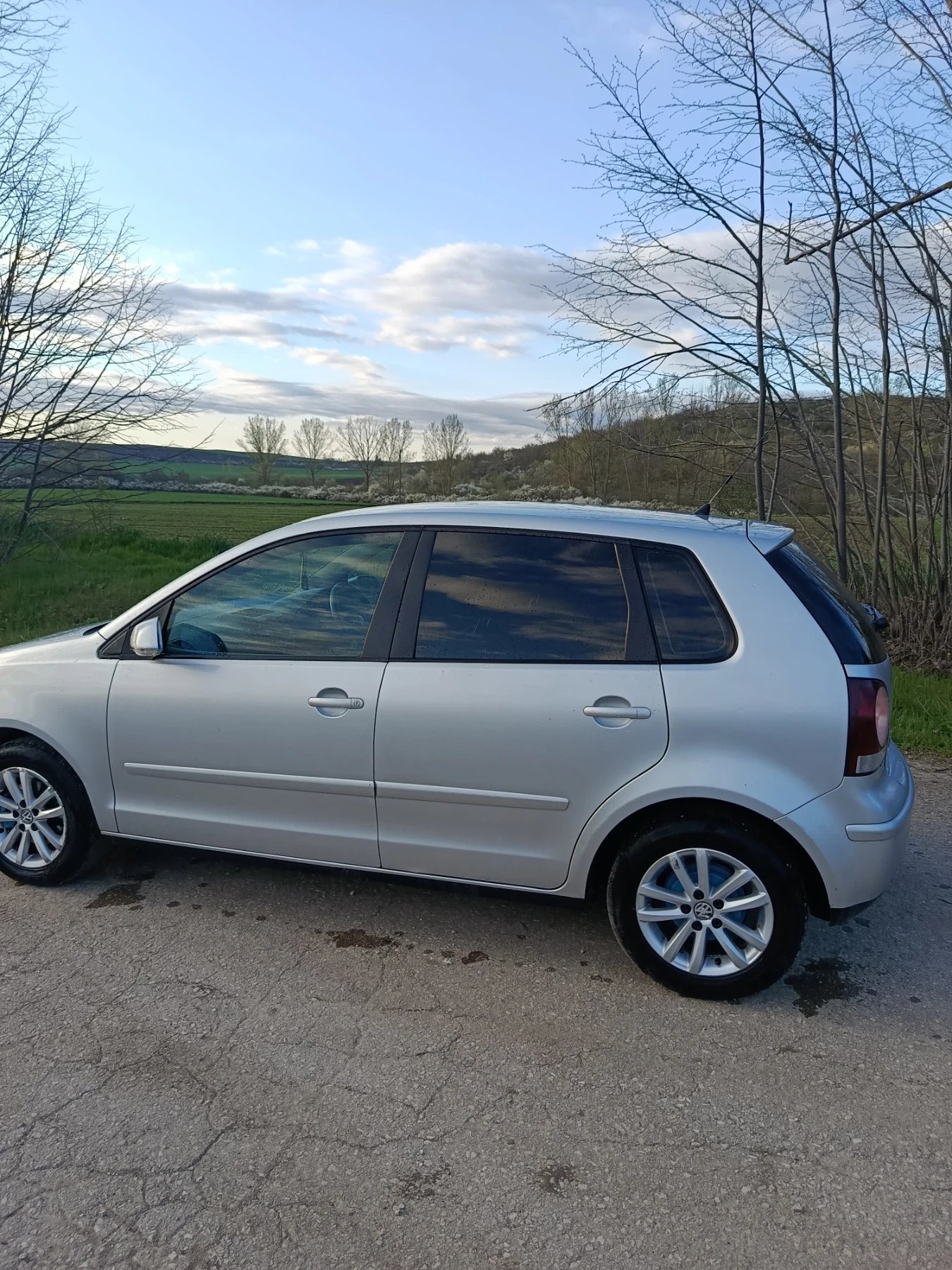 VW Polo 9н3, снимка 3 - Автомобили и джипове - 54120603