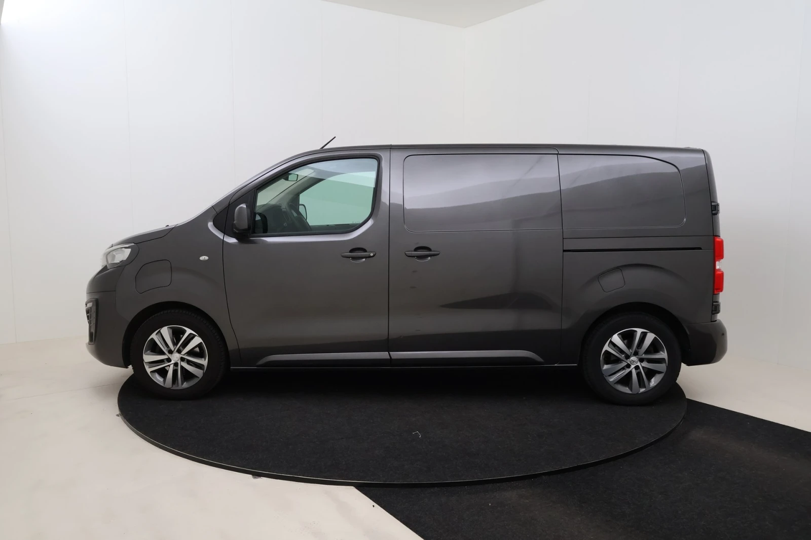 Peugeot Expert e-Expert Combi Long 75 kWh  | Mobile.bg � ����������� 3
